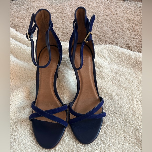 Joie Suede Blue Heels with Ankle Strap - Picture 4 of 4